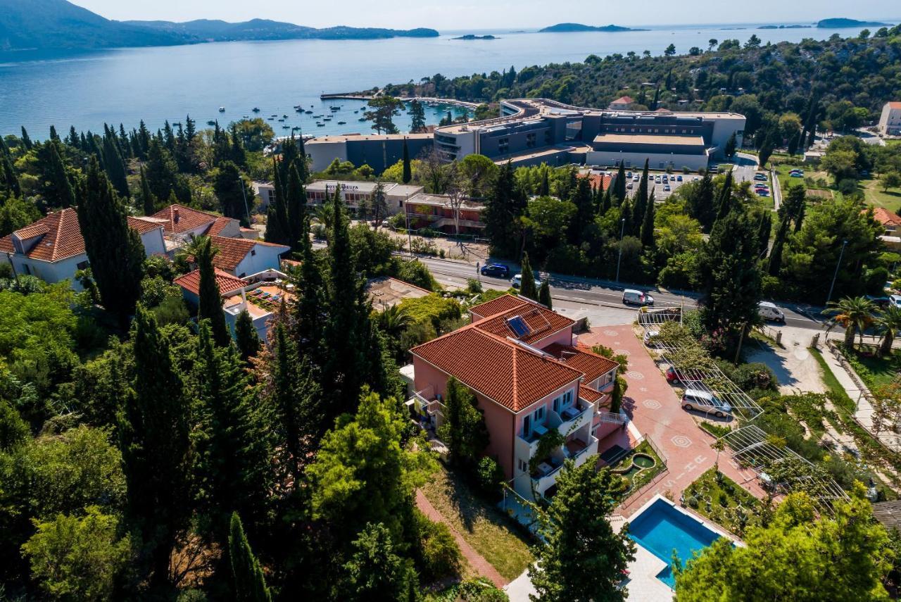 מליני Villa Brasina מראה חיצוני תמונה
