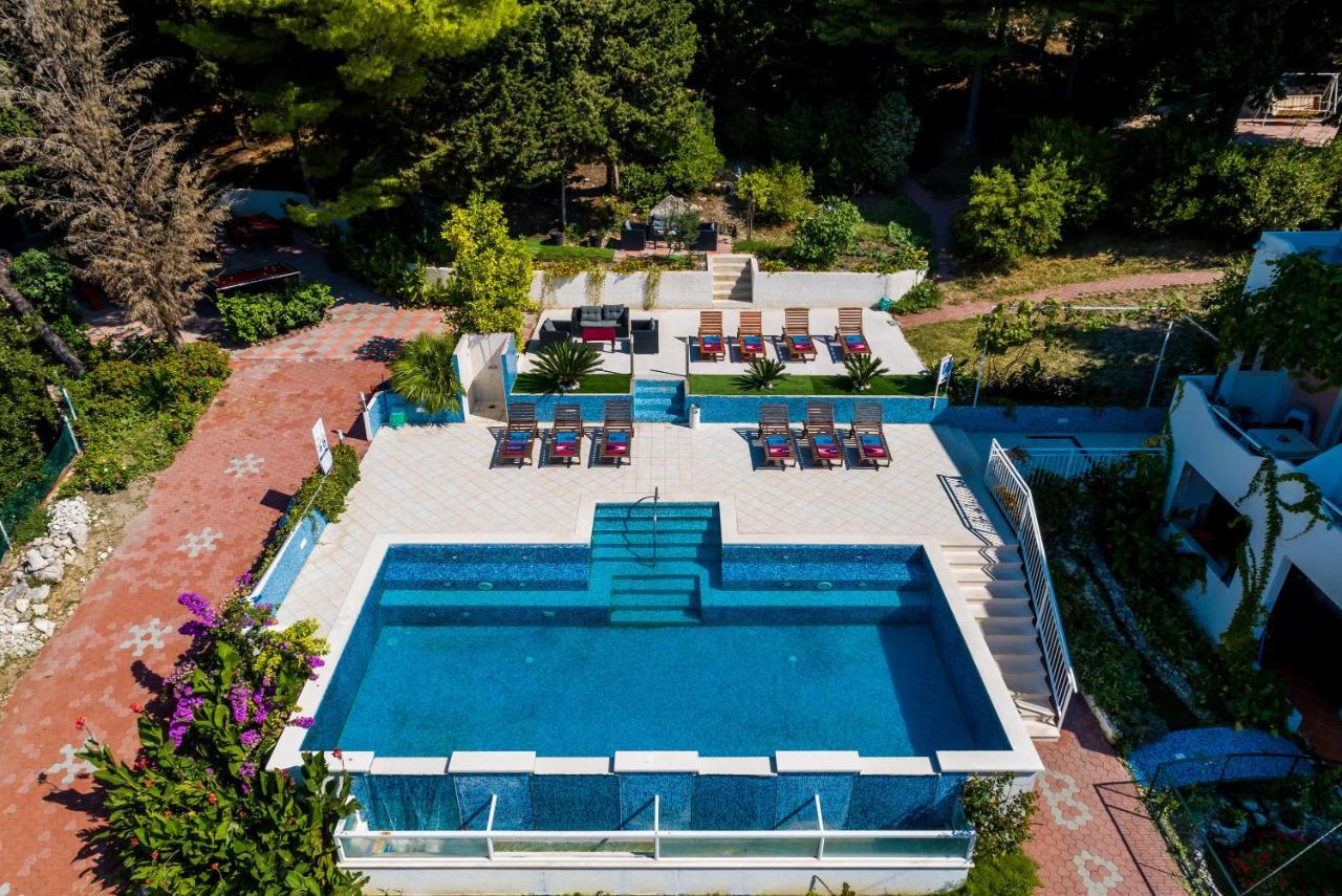 מליני Villa Brasina מראה חיצוני תמונה
