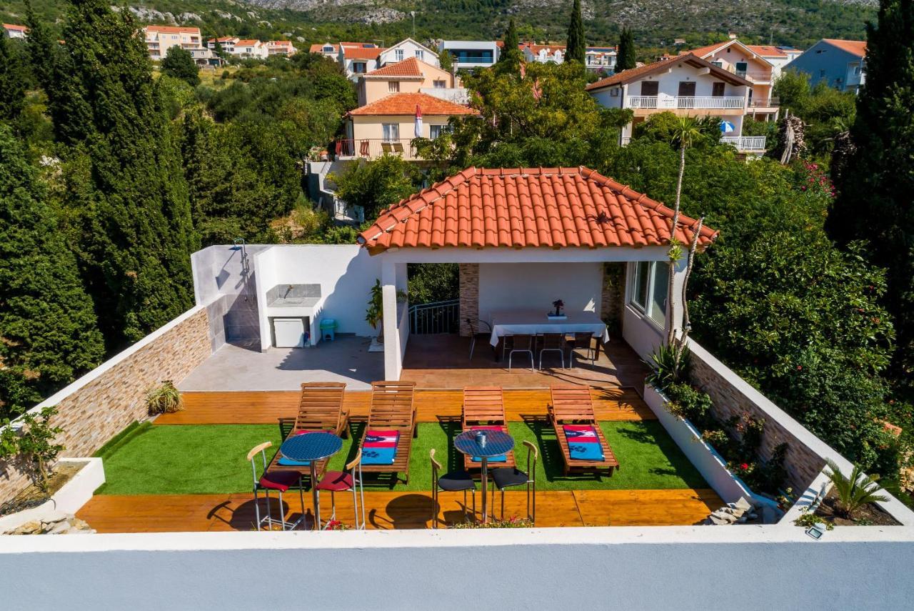 מליני Villa Brasina מראה חיצוני תמונה