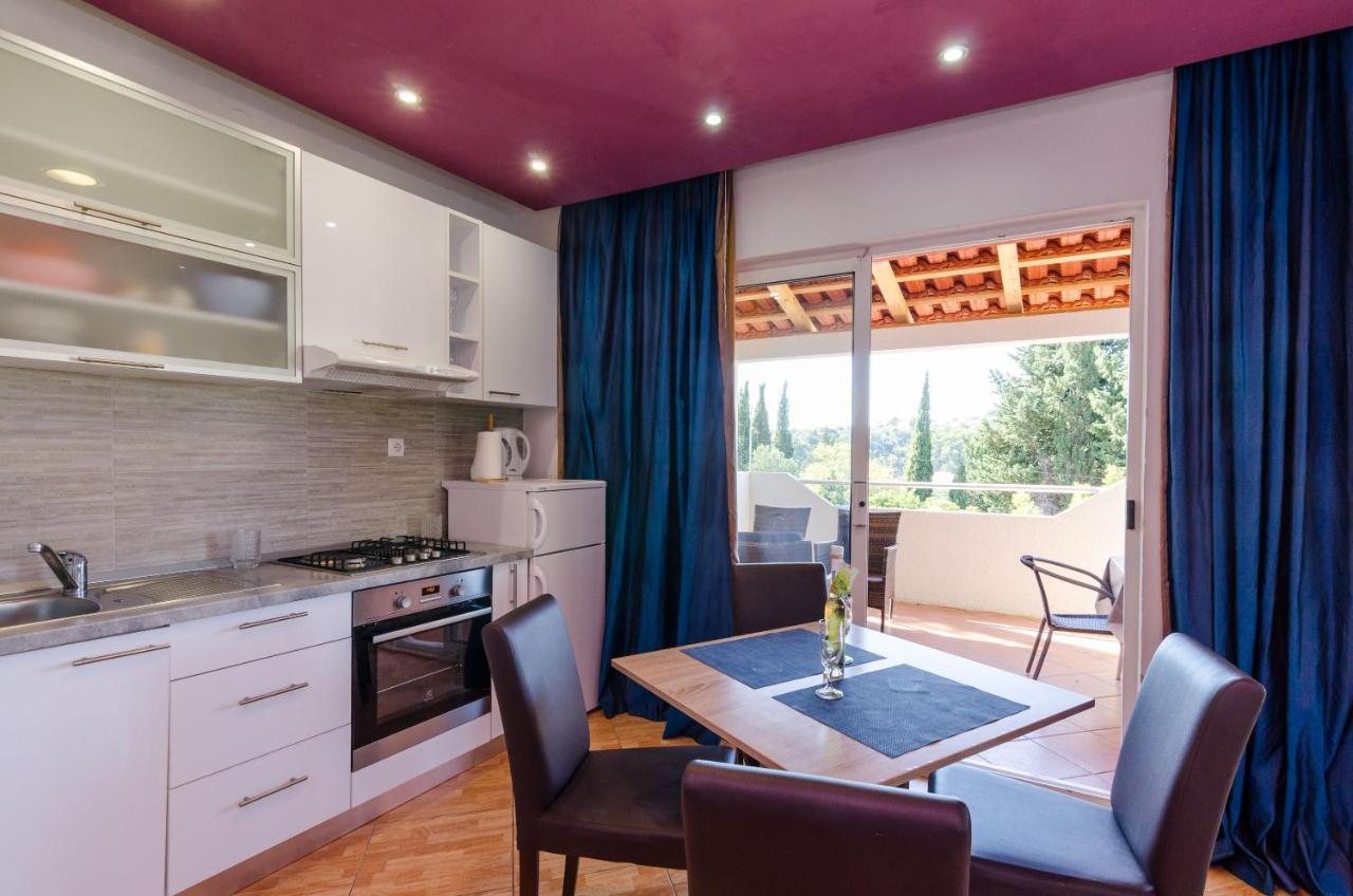 מליני Villa Brasina מראה חיצוני תמונה