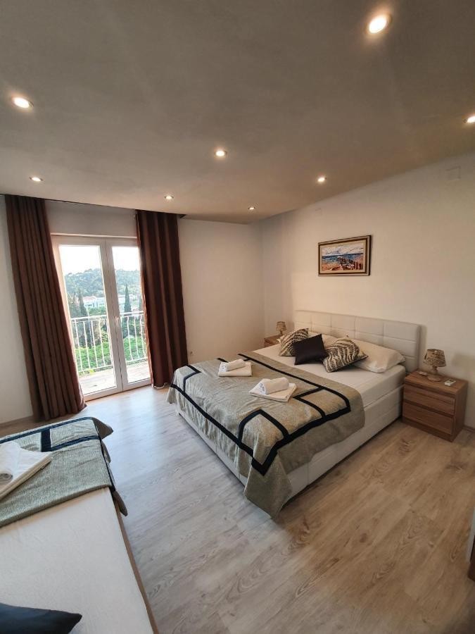 מליני Villa Brasina מראה חיצוני תמונה